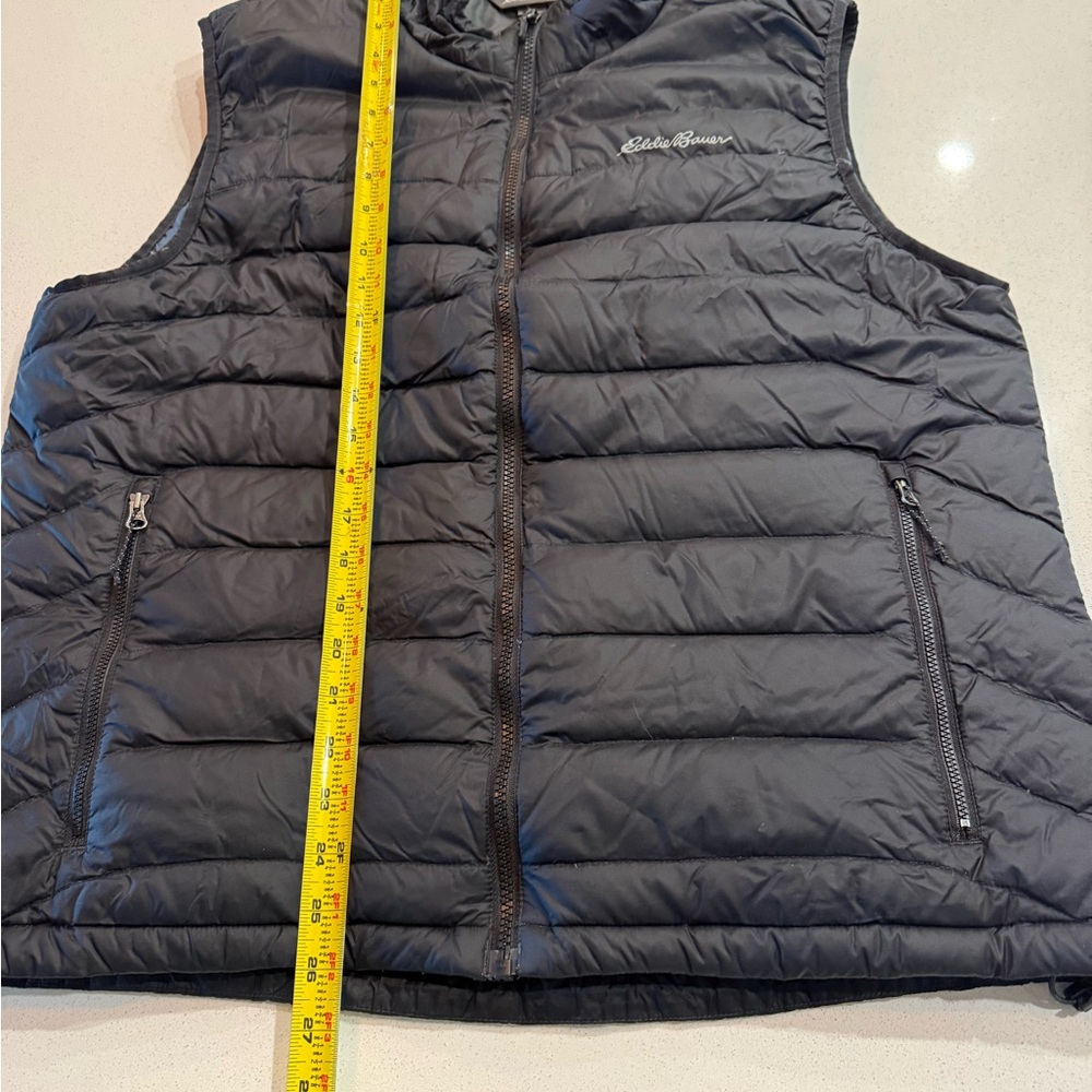 Eddie Bauer Men's Black Puffer Vest Size Large - Picture 7 of 10